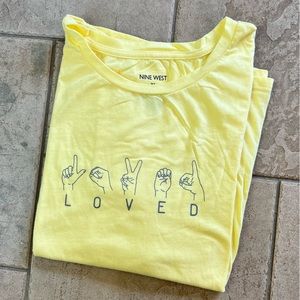 Nine West Sign Language L-O-V-E-D tee Sz. XL